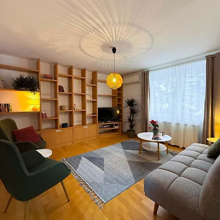 Stylish 2Br Nest Near Bascarsija And Cafes Sarajevo