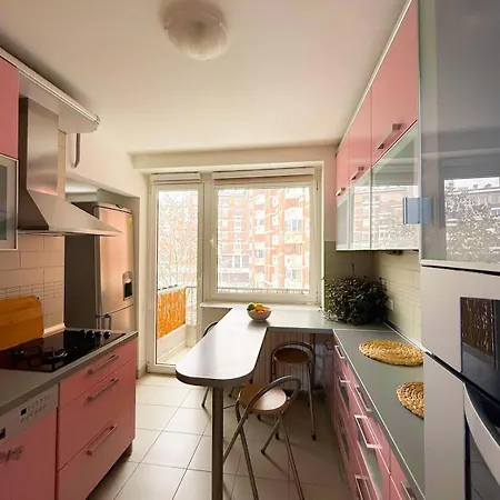 Apartment Stylish 2Br Nest Near Bascarsija And Cafes *
