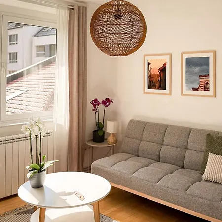 Stylish 2br Nest Near Bascarsija And Cafes Apartment
