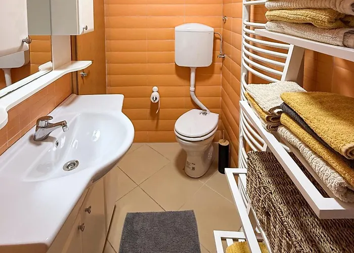 Lejlighed Stylish 2br Nest Near Bascarsija And Cafes