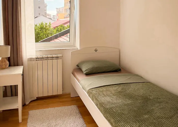 Stylish 2br Nest Near Bascarsija And Cafes *